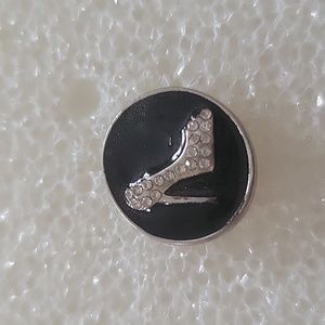 Stiletto Rhinestone Ginger Snap Button 18MM